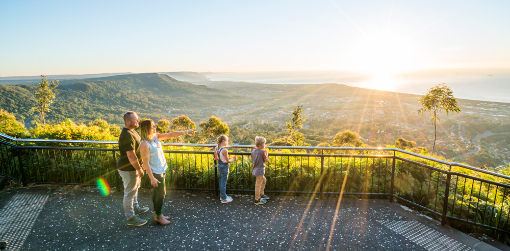 Mount Keira Summit Park and lookout